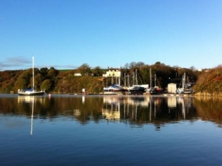  Vista pintoresca del astillero 